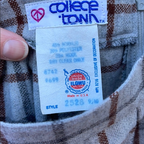 EUC- VINTAGE 70’S- XS-S WOOL WAIST SKIRT WITH F… - Picture 11 of 11